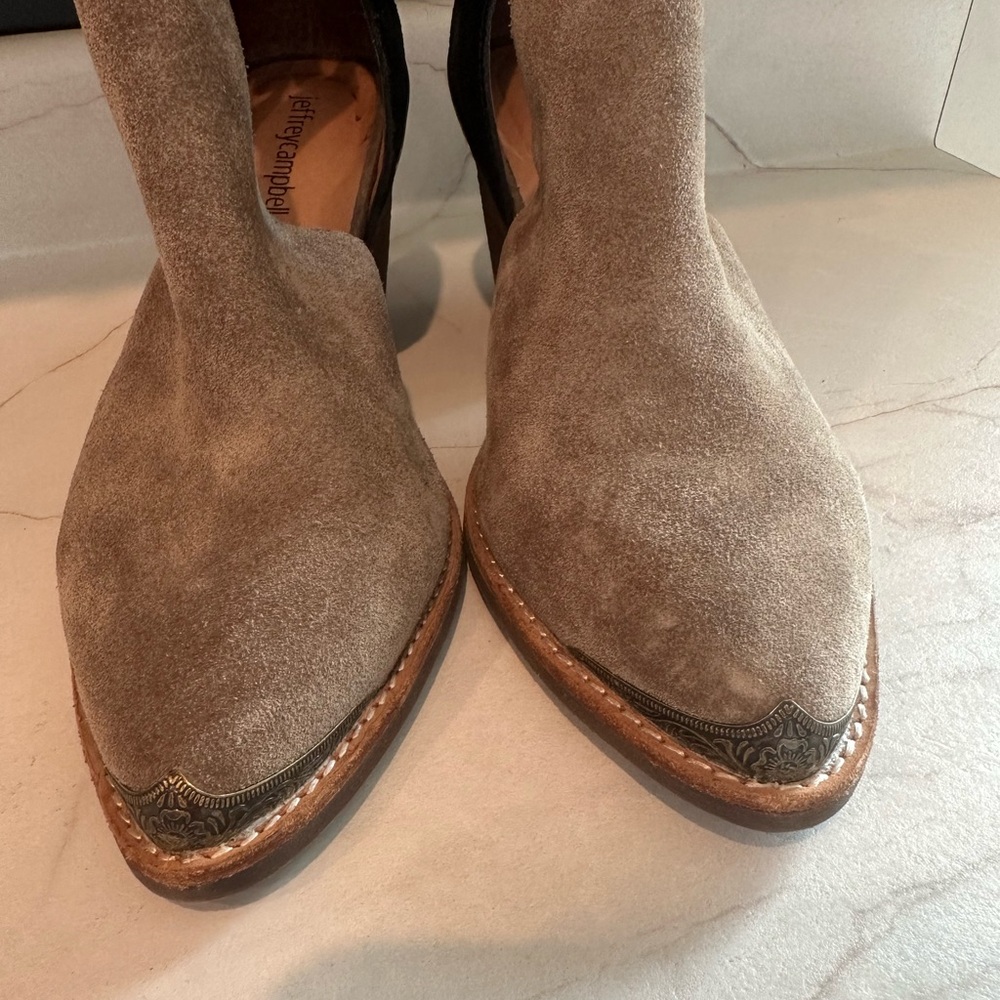 Jeffrey Campbell Anthropologie Woodruff Cutout Ankle Booties size 8 - Picture 7 of 12